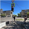 В Красноярске обезопасят 21 участок дорог у образовательных учреждений