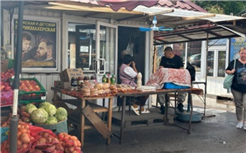 «По себестоимости отдаю!»: как выживает легендарный рынок КрасТЭЦ в эпоху маркетплейсов