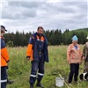 Красноярские спасатели по телефону вывели из леса заблудившихся грибников и разыскали потерявшихся на «Столбах» туристов