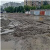 «Решения не предусмотрены»: подъезды к гаражам на Гладкова не хотят ремонтировать