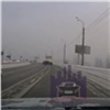 Пьяная красноярка вылетела с Октябрьского моста на иномарке (видео)