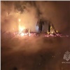Две женщины погибли при пожаре в Назарове. Предполагается поджог (видео) 