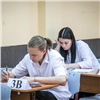 Разрыв в баллах ЕГЭ между бюджетниками и платниками достигает 42 баллов