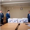 «Единая Россия» передала в Крайизбирком документы на выдвижение списка кандидатов на выборы в Заксобрание Красноярского края