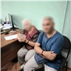 «Отправила в банке с вареньем»: в Назарове пенсионерке вернули 450 тысяч украденные мошенниками 