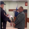 За выдачу прав на лодки без экзаменов экс-начальника красноярского ГИМС отправили в колонию (видео)