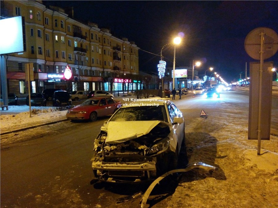 Почему сегодня в красноярске. Авария в Красноярске ночью.