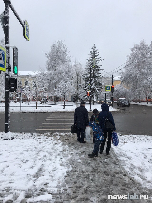 Погода на 17 апреля красноярск. Красноярск в апреле. Красноярск завалило снегом. Красноярск в апреле фото. Красноярск погода апрель.