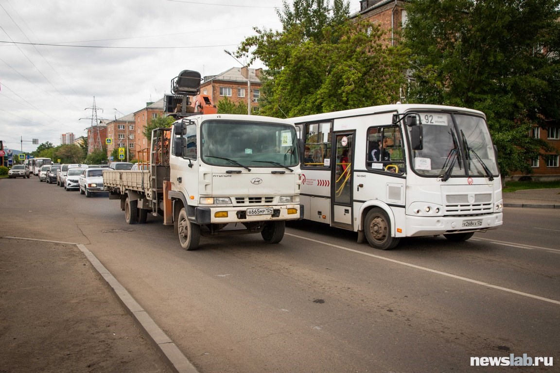 Автомобильный проезд владение 17