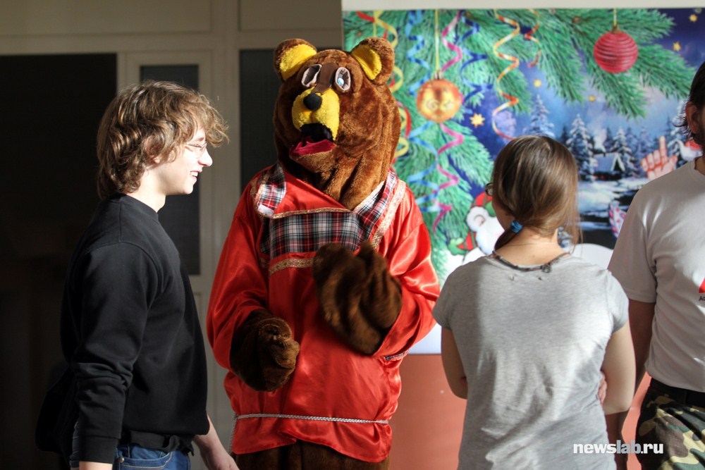 Принцессы, пытки и алебарды / фоторепортажи / newslab.ru Принцессы, пытки и алебарды / Фоторепортажи / Newslab.Ru