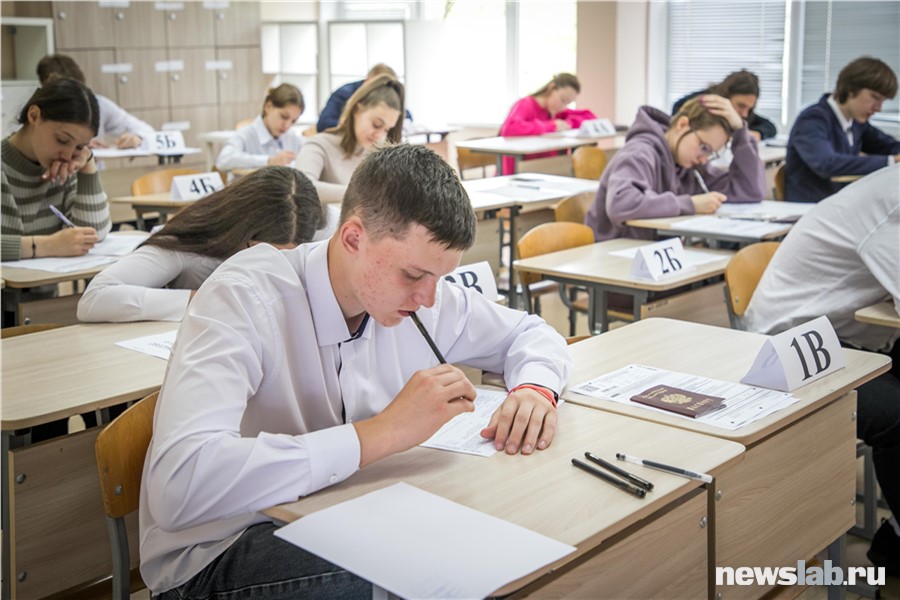 «А где ваша улыбка?»: как красноярцы писали ЕГЭ по математике ...